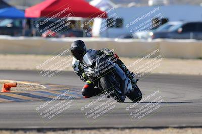 media/Dec-18-2022-SoCal Trackdays (Sun) [[8099a50955]]/Turn 2 (950am)/